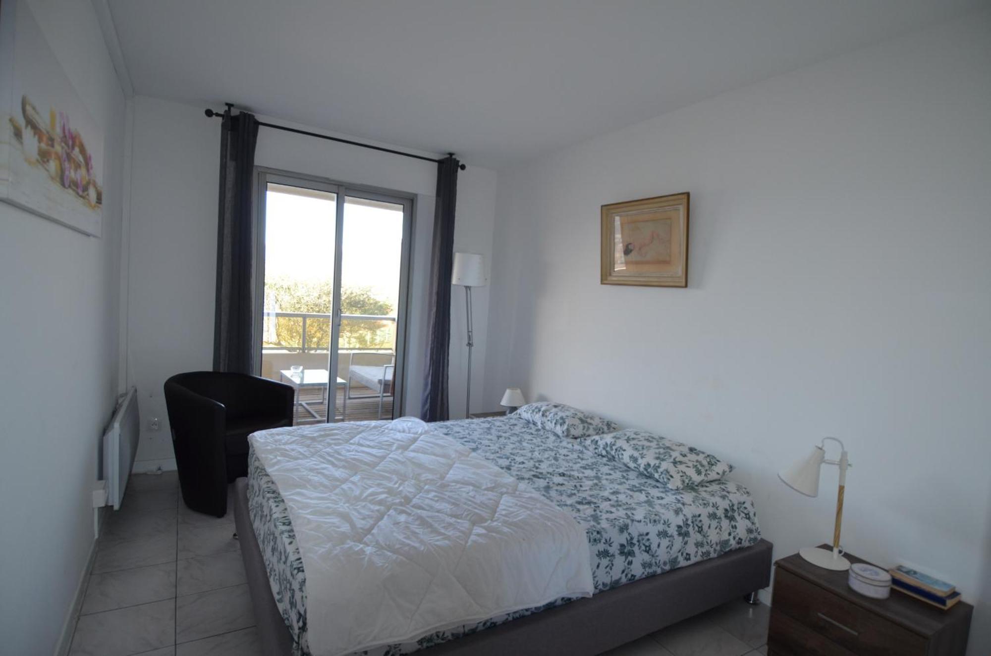 Appartement 5 personnes avec piscine sur la Corniche Fleurie à Nizza Esterno foto