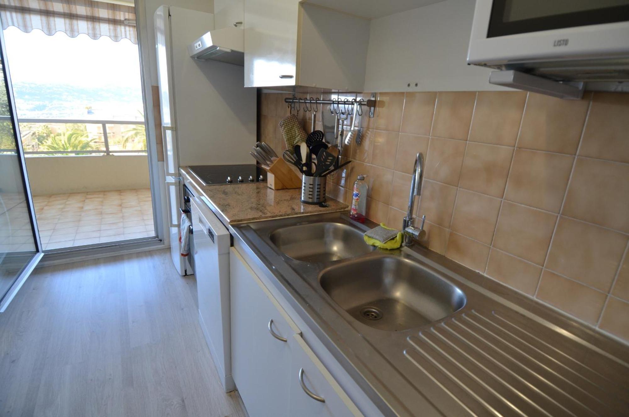 Appartement 5 personnes avec piscine sur la Corniche Fleurie à Nizza Esterno foto